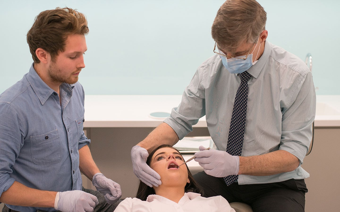 Sunshine Coast & Brisbane Periodontist Foundation Dental Services